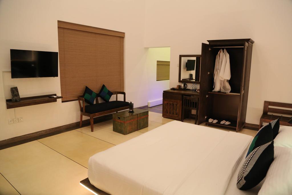 Tranquil Negombo Boutique Hotel Buitenkant foto