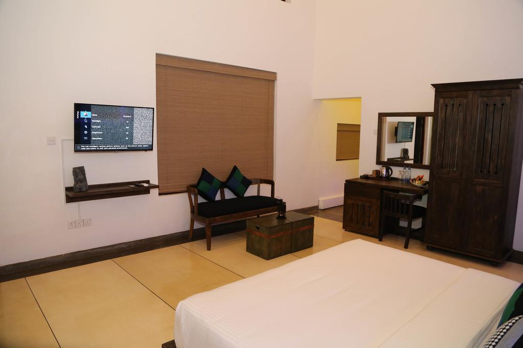 Tranquil Negombo Boutique Hotel Buitenkant foto