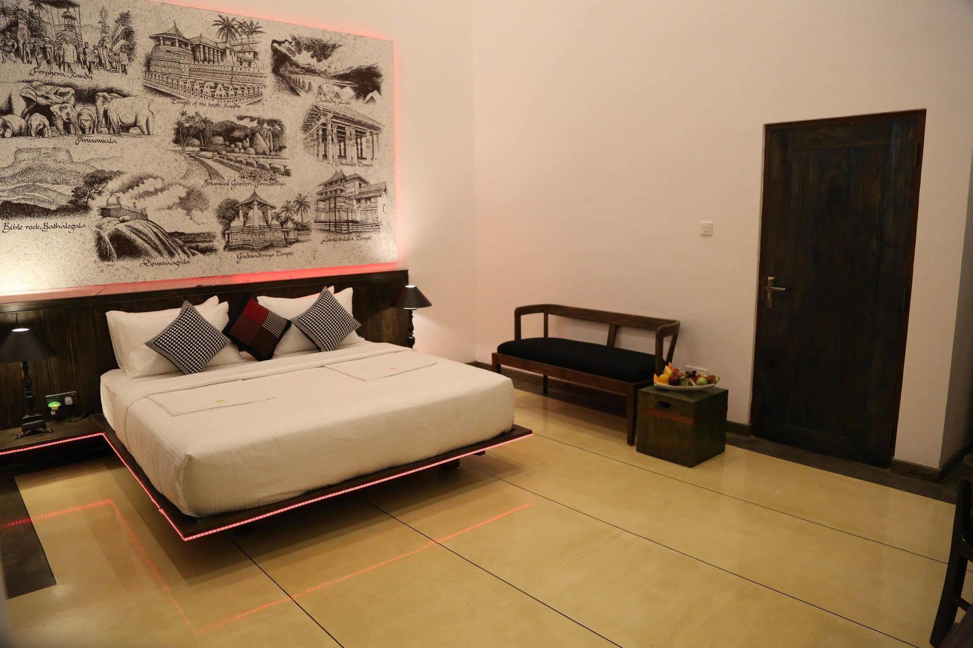 Tranquil Negombo Boutique Hotel Buitenkant foto