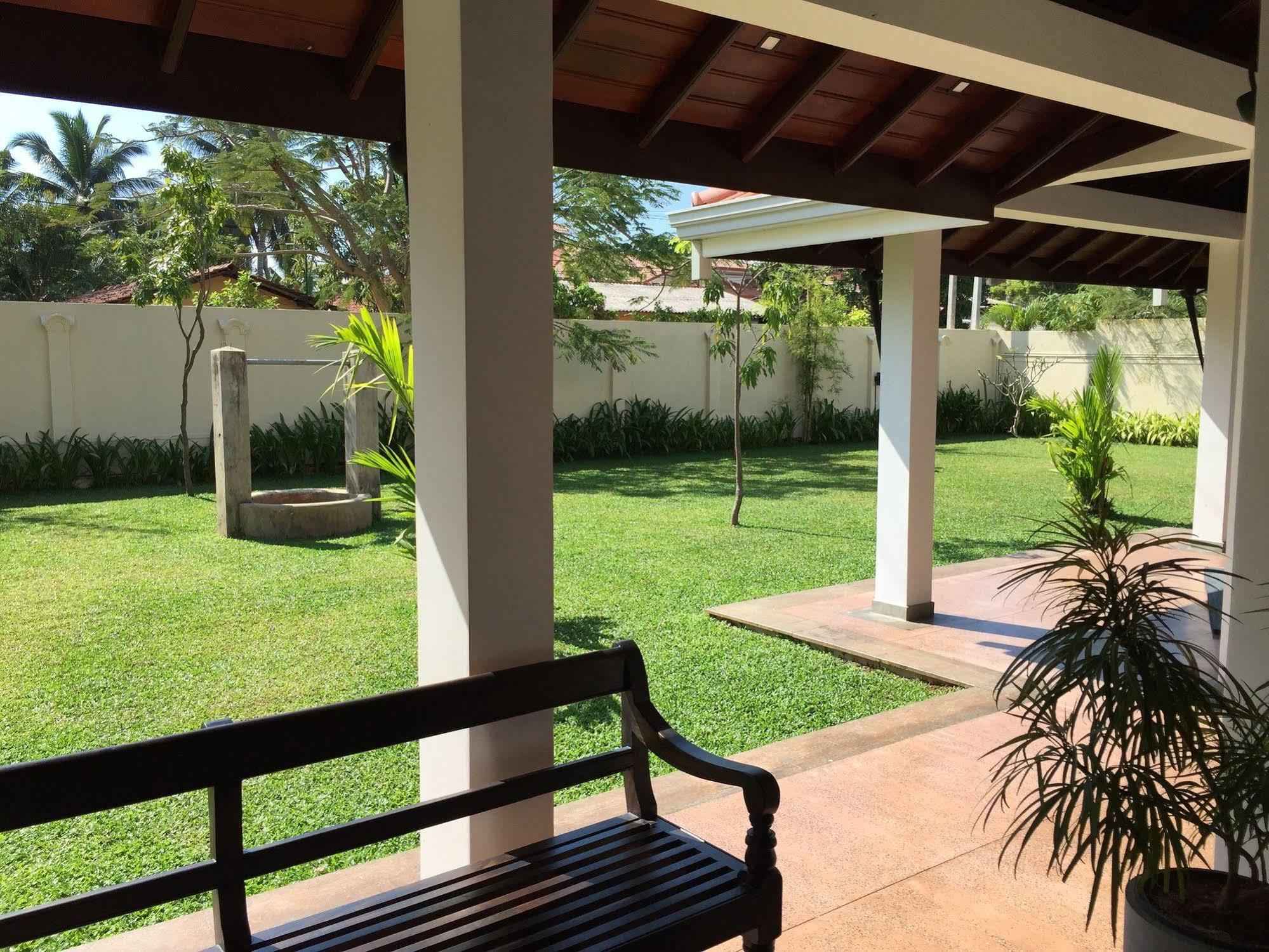 Tranquil Negombo Boutique Hotel Buitenkant foto