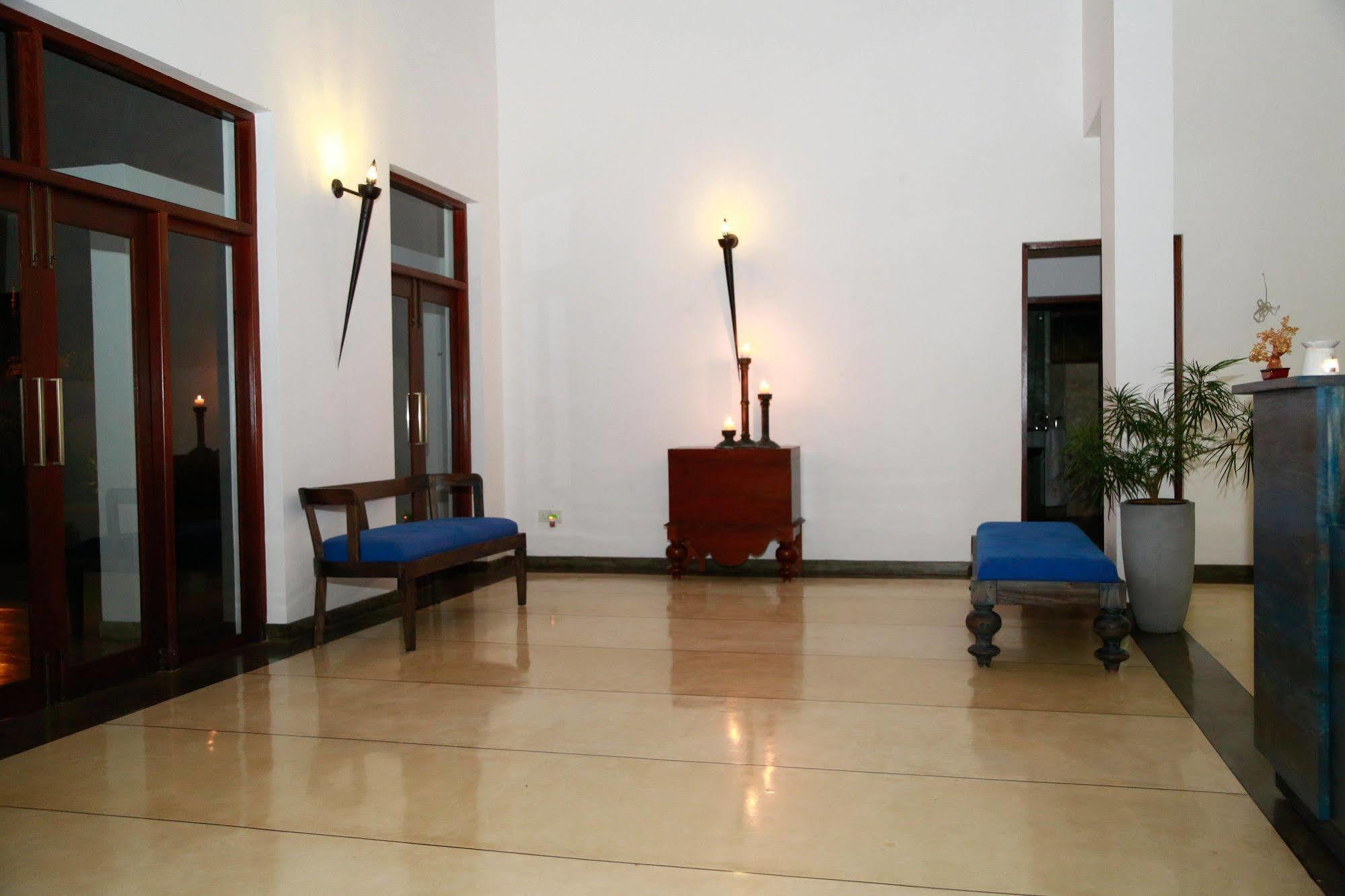 Tranquil Negombo Boutique Hotel Buitenkant foto