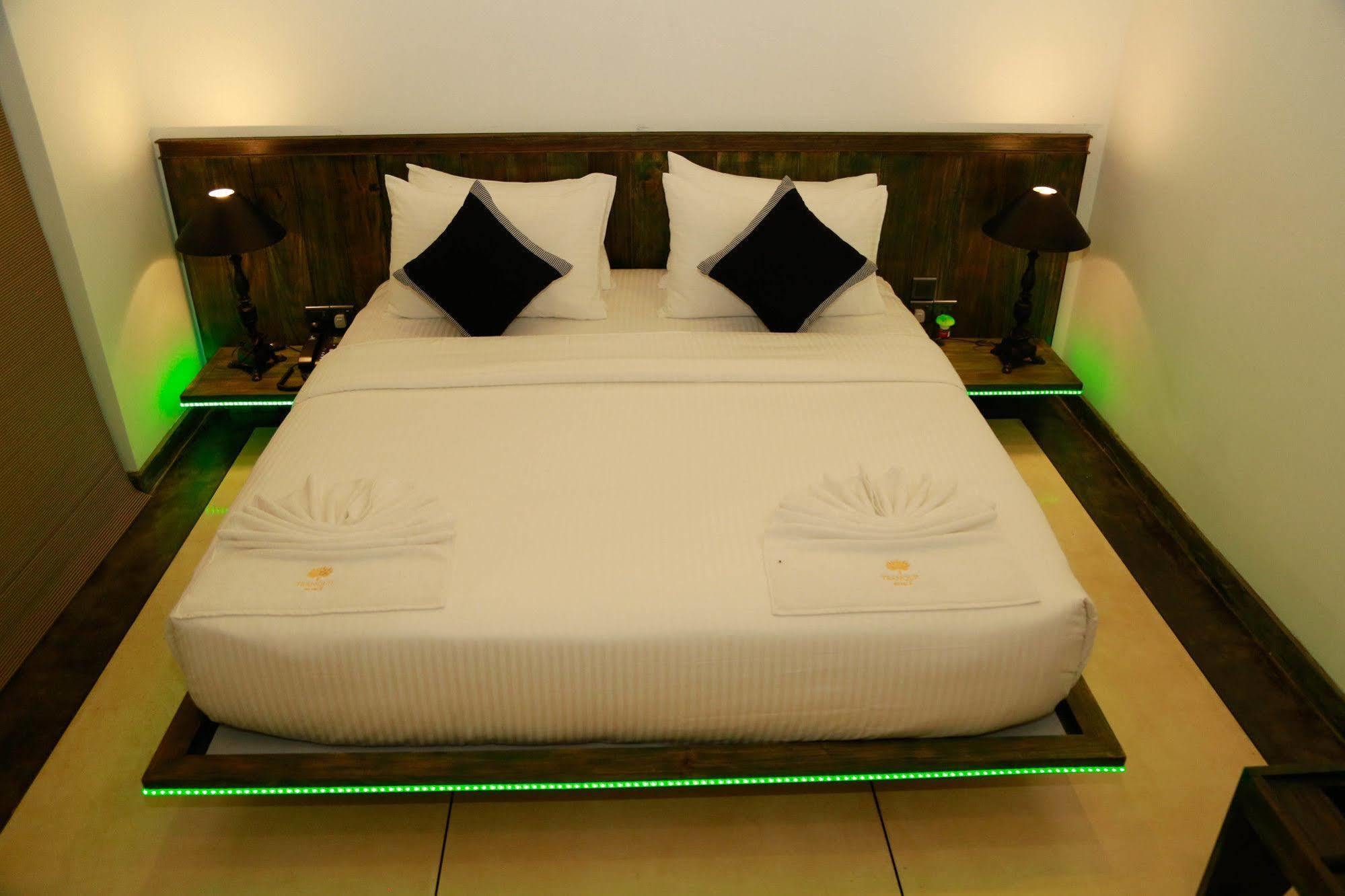 Tranquil Negombo Boutique Hotel Buitenkant foto