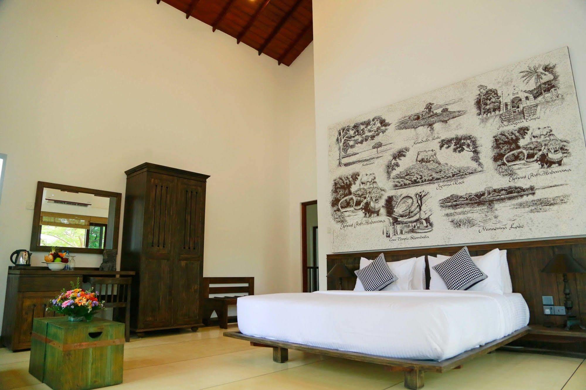 Tranquil Negombo Boutique Hotel Buitenkant foto